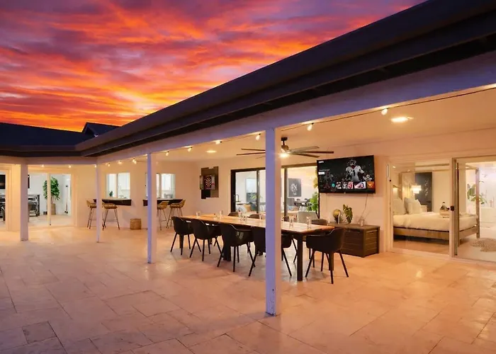 Desert Springs-pool & Spa-near Scottsdale Quarter Holiday home Phoenix
